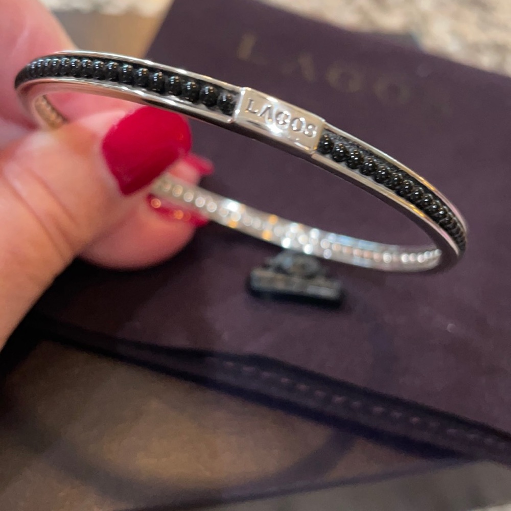 Lagos Caviar Icon Gemstone Bangle in Onyx